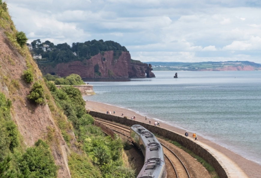 Telent and Purple Transform to improve safety and performance of UK railways